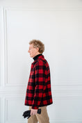 Load image into Gallery viewer, Traveller Jacket in Red/Black Plaid