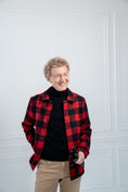 Load image into Gallery viewer, Traveller Jacket in Red/Black Plaid
