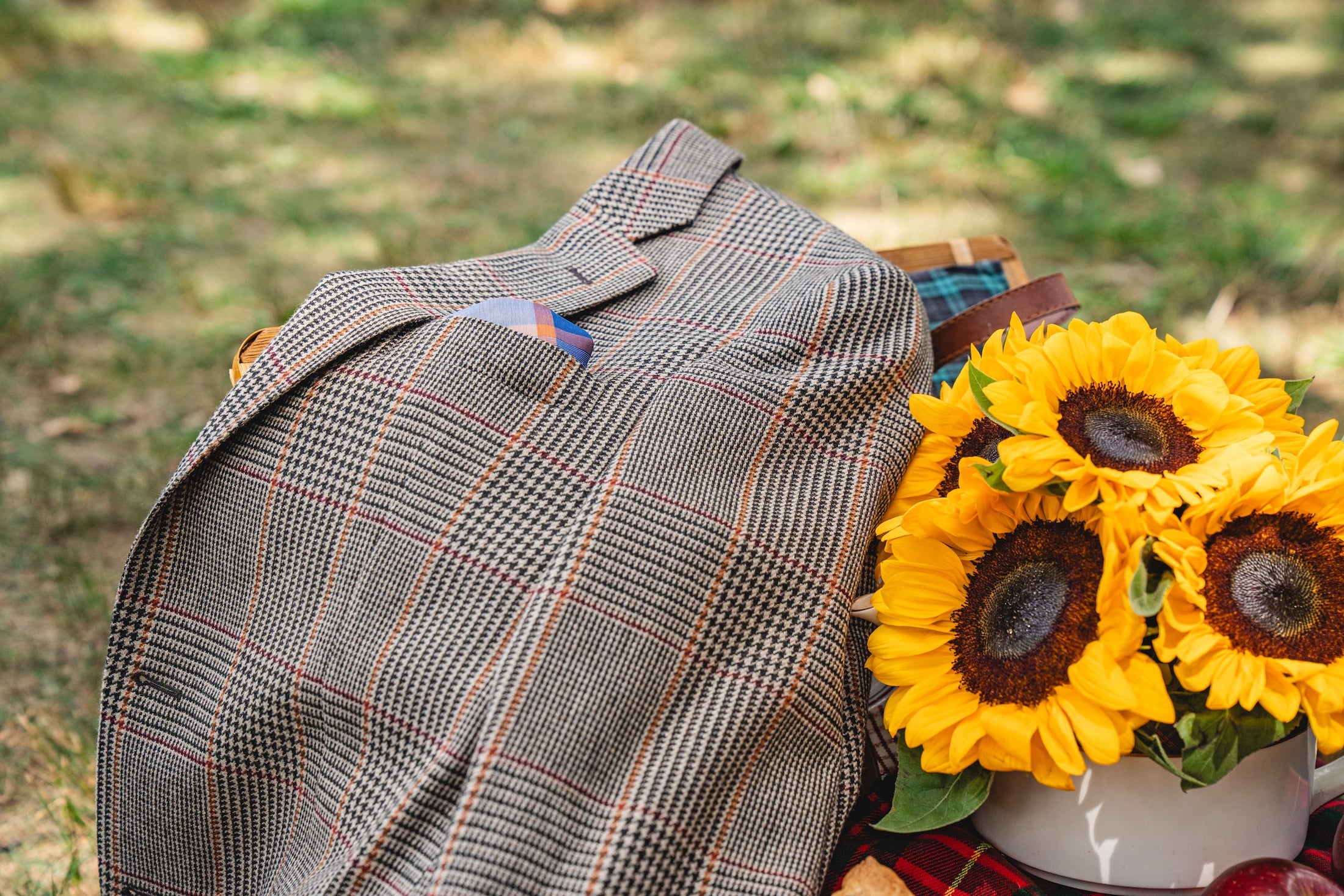 Harrods Jacket in Modern Russell Plaid Super Merino & Cashmere CR 1600