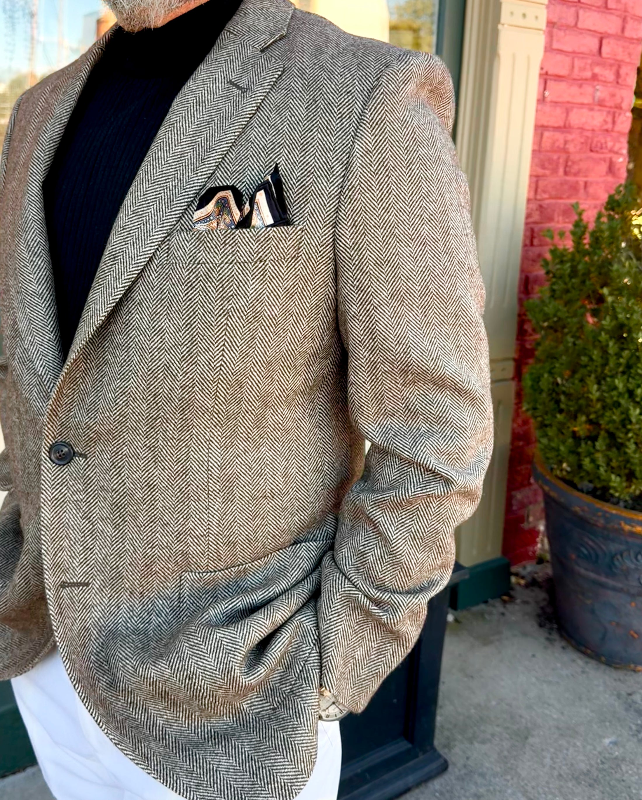 Harrods Patch Pocket in Brown/Cream Herringbone Khullu CR 1640