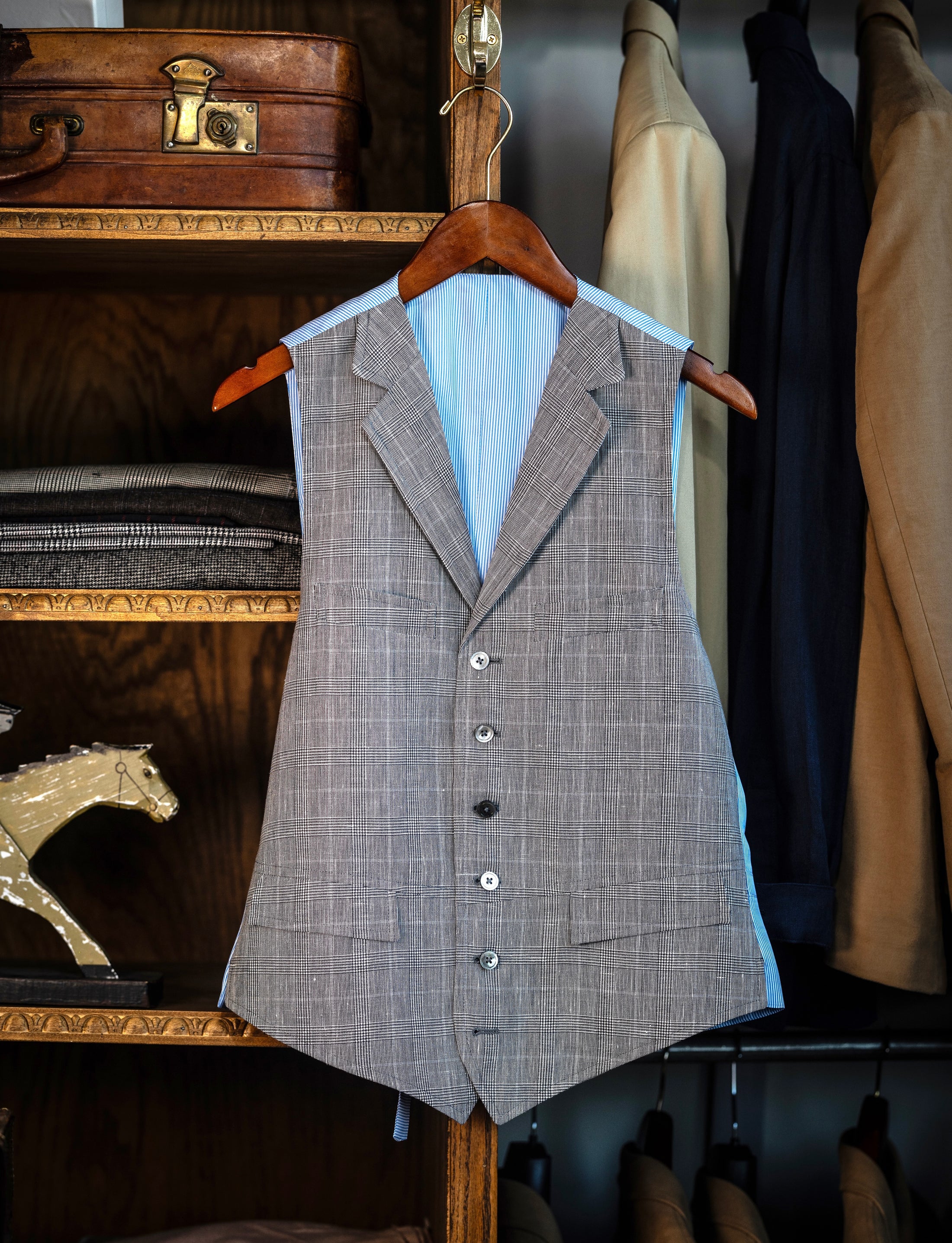 Linen Six-Button Vest in Glenplaid Linen CR 1543