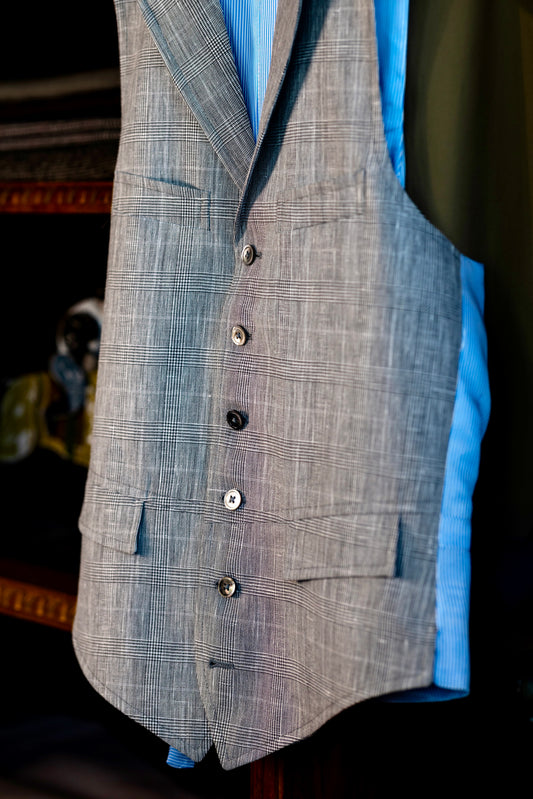 Linen Six-Button Vest in Glenplaid Linen CR 1543