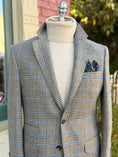 Load image into Gallery viewer, Harrods Flap Pocket Jacket in Tan/Cream Glen Windowpane CR 1626

