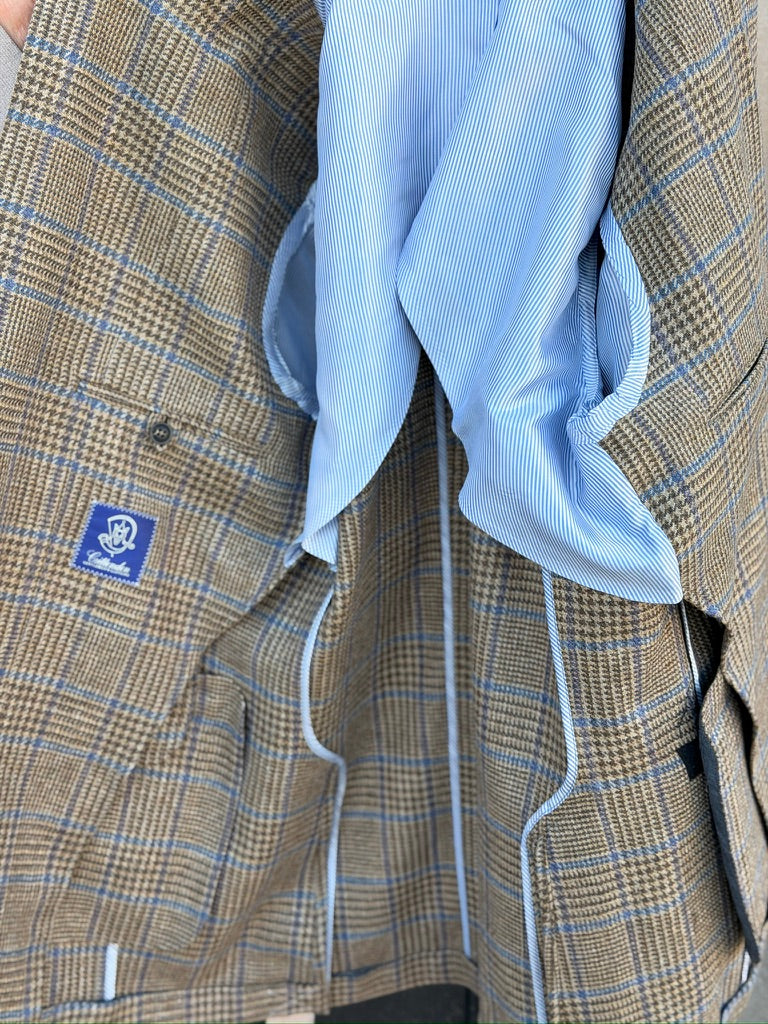 Harrods Flap Pocket Jacket in Tan/Cream Glen Windowpane CR 1626