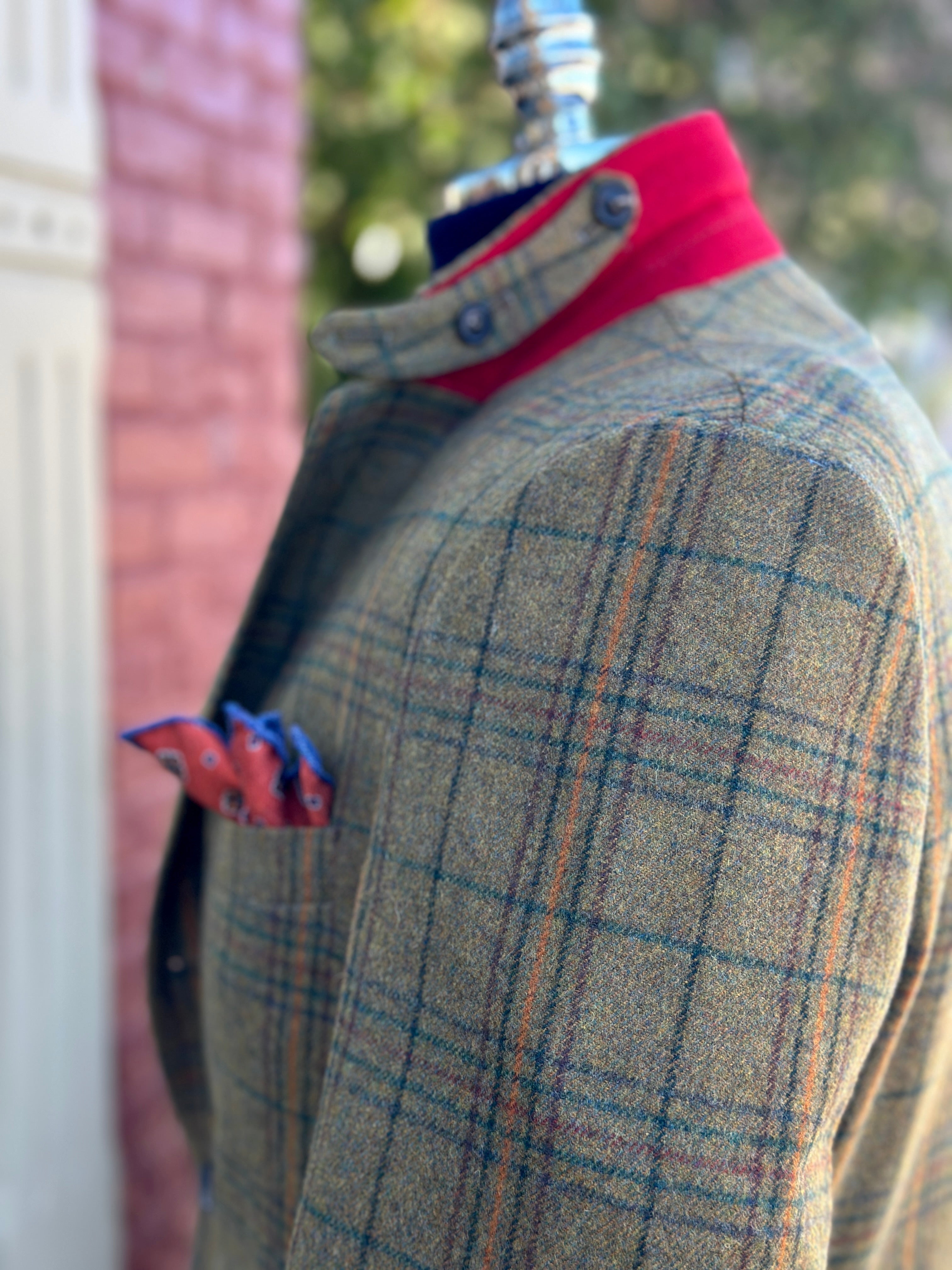 Hacking Jacket in Lambswool Moss/Red/Gold Multiplaid CR 1405