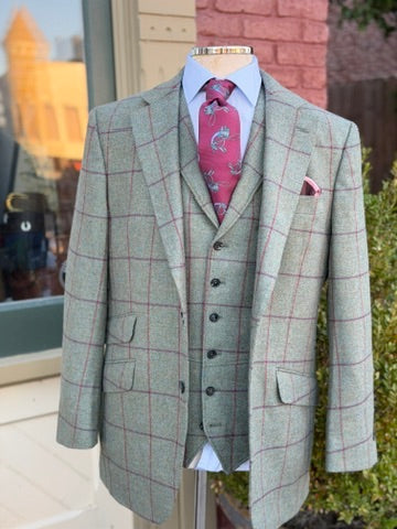 Hacking Jacket in Lovat Tweed with Claret/Purple Windowpane CR 1628