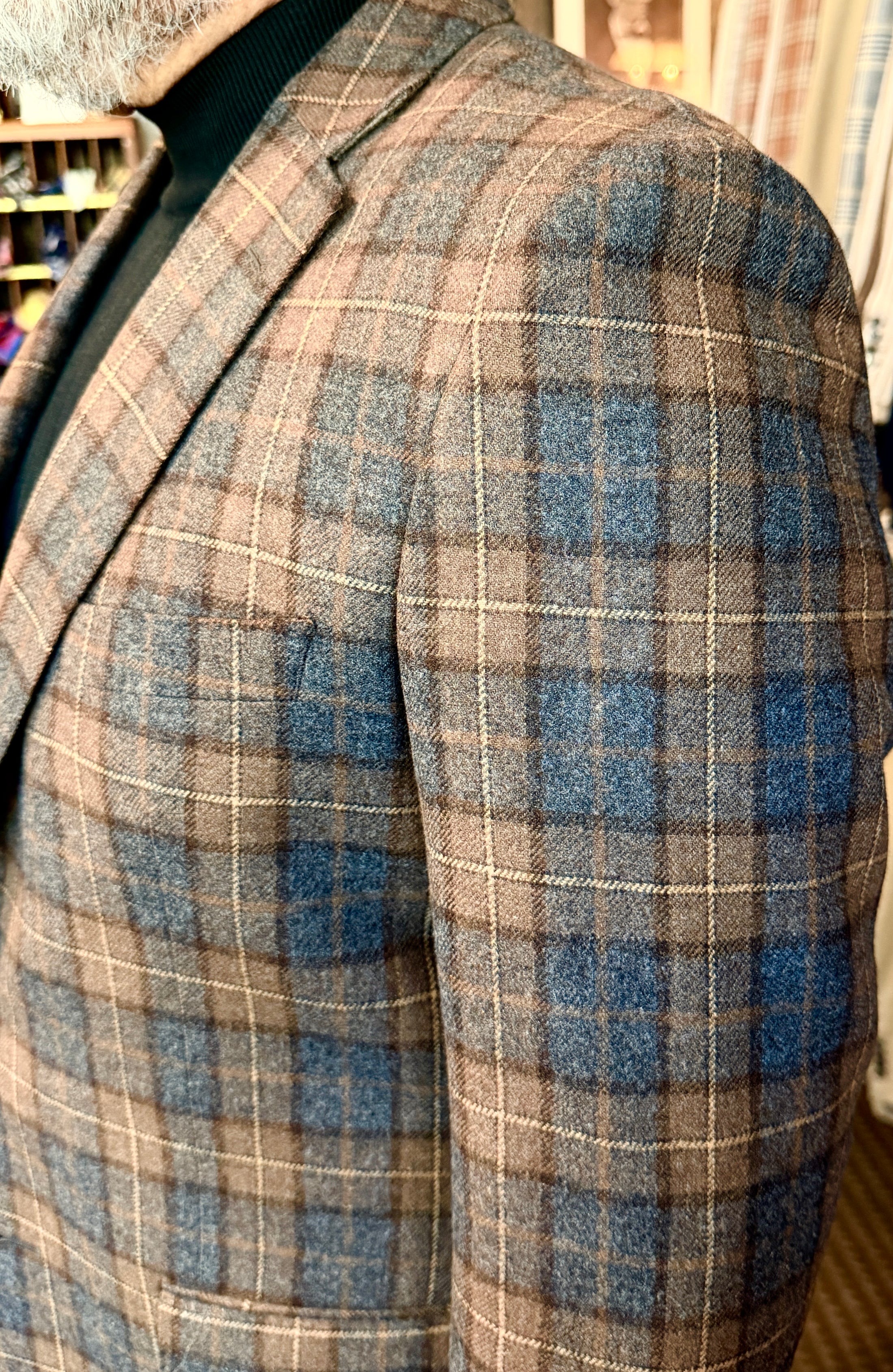 Super-Merino & Cashmere Sportcoat in Sable & Tan Multi-Windowpane CR 1601