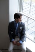 Load image into Gallery viewer, 100% Linen Harrods Sportcoat in Smoke Blue/Tan Plaid

