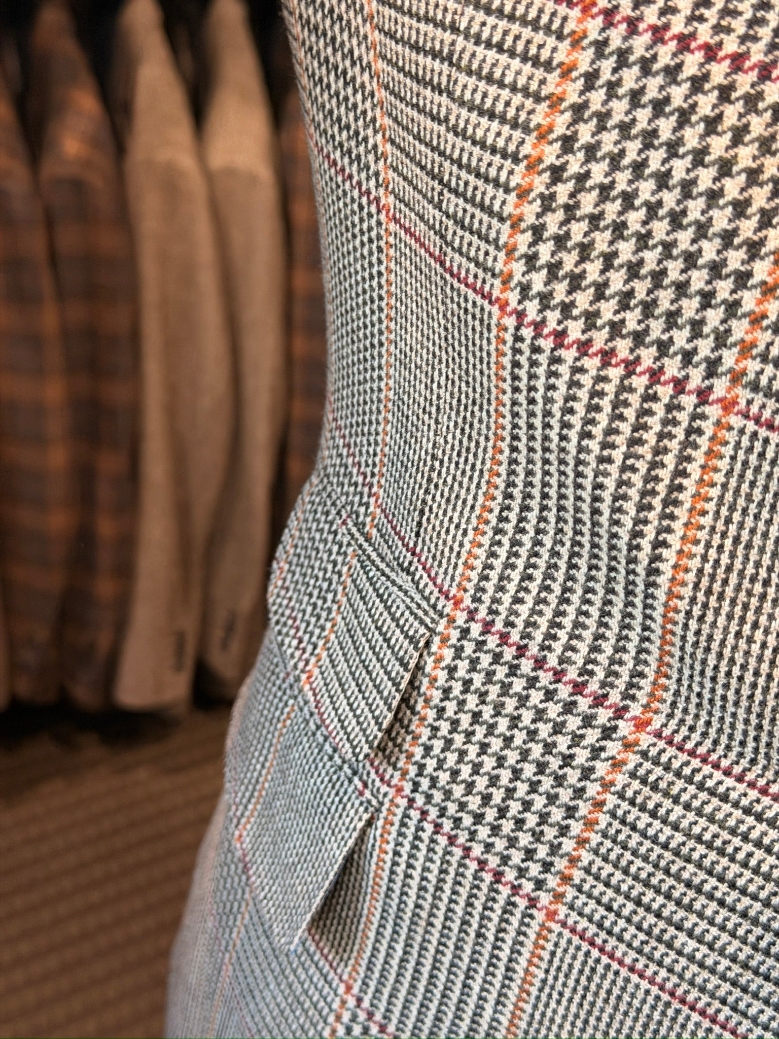 Harrods Jacket in Modern Russell Plaid Super Merino & Cashmere CR 1600
